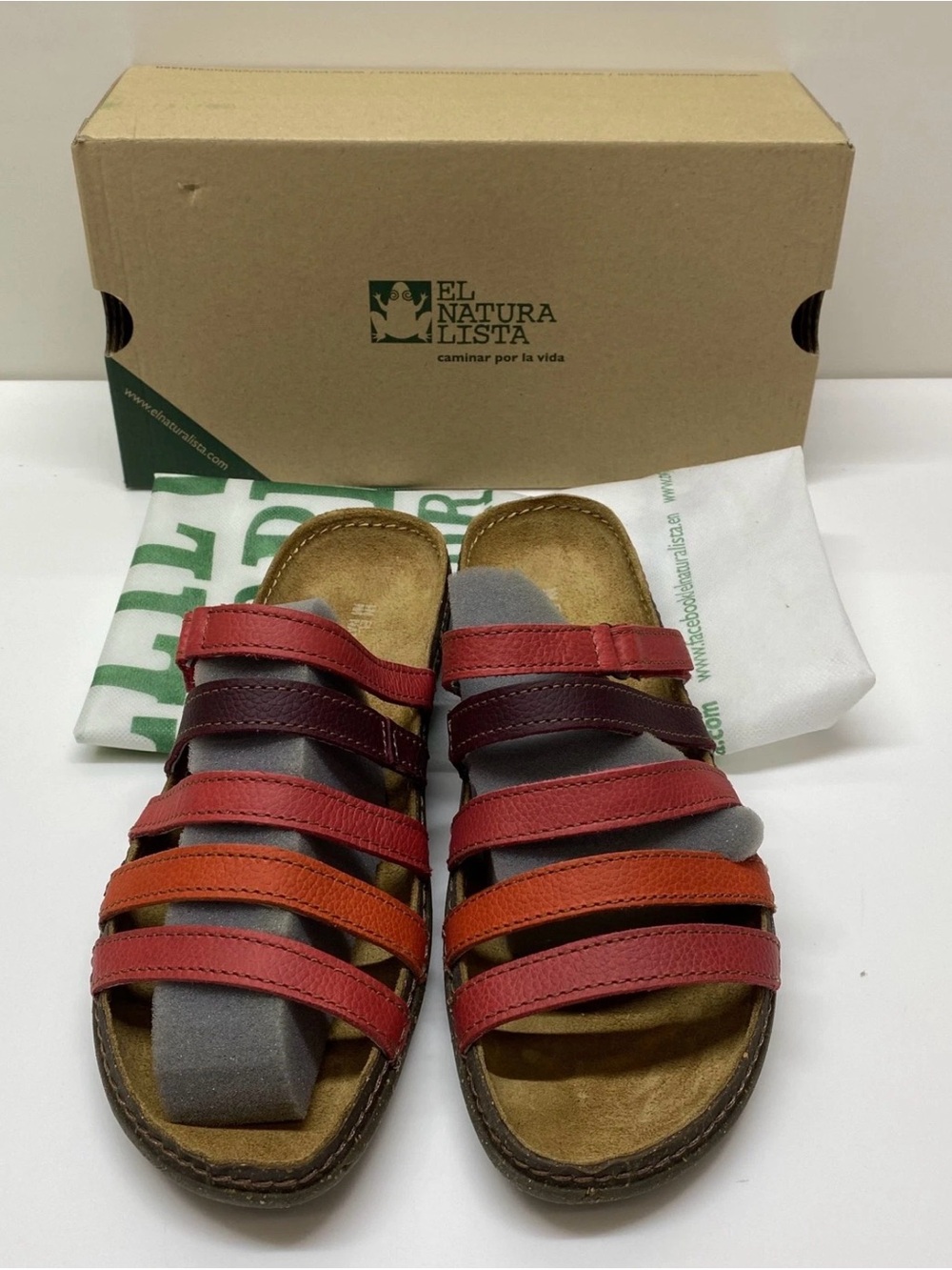 100% Leather El Naturalista 
New w box Women's Torcal N327 Slide Sandals Size 40